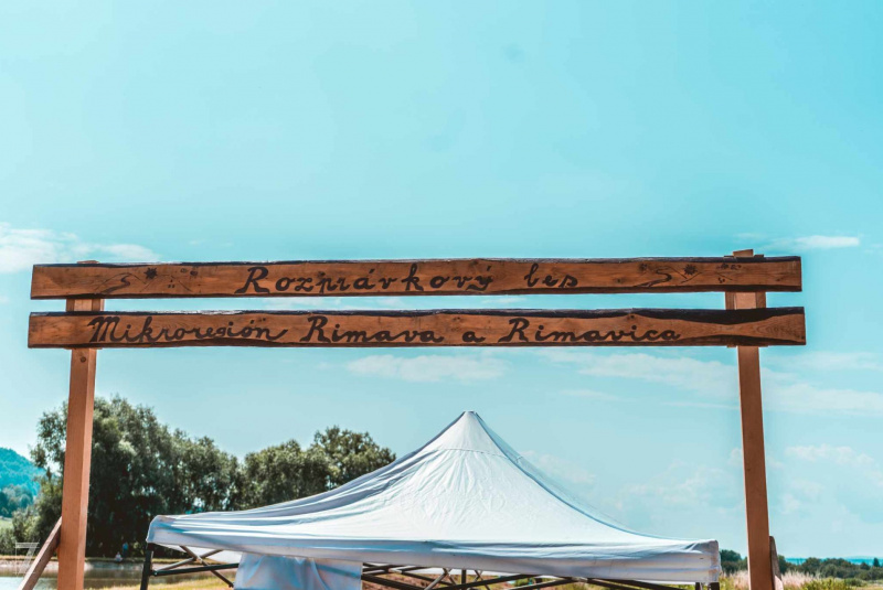 Zaujímavosti / Cesta rozprávkovým lesom - foto